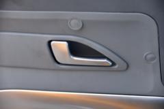中国重汽成都商用车 豪沃V7重卡 400马力 6X4 6米自卸车(工程黄)