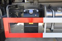 中国重汽成都商用车 豪沃V7重卡 400马力 6X4 6米自卸车