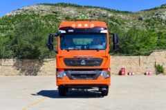 中国重汽 HOWO TX 310马力 6X2 7.8米爆破器材运输车(华威驰乐牌)(SGZ5260XQYZZ6T5)