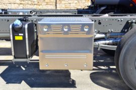 HOWO TX7&nbsp;爆破器材运输车底盘图片