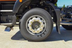 中国重汽 HOWO TX 310马力 6X2 7.8米爆破器材运输车(华威驰乐牌)(SGZ5260XQYZZ6T5)