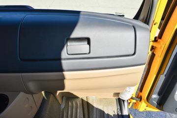 �й����� HOWO TX 330���� 6X2 7.8�������ػ���(����)(ZZ1257N43CJF1)ͼƬ