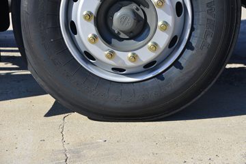 �й����� HOWO TX 330���� 6X2 7.8�������ػ���(����)ͼƬ