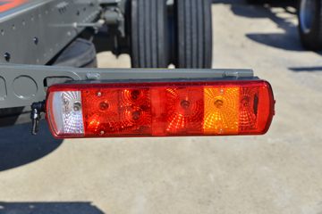 �й����� HOWO TX 330���� 6X2 7.8�������ػ���(����)ͼƬ