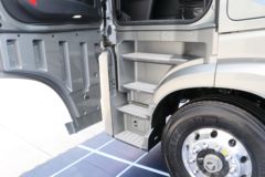 北京重卡 复兴 580马力 6X4 AMT自动档牵引车(BJ4250D6CP-01)