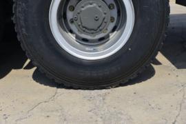 重汽豪沃(HOWO)底盘&nbsp;液体运输车底盘图片