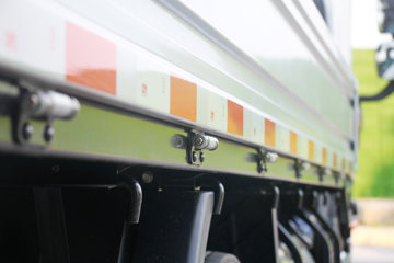 ���� ˧��HS7 ���Ż�϶��������ῨͼƬ