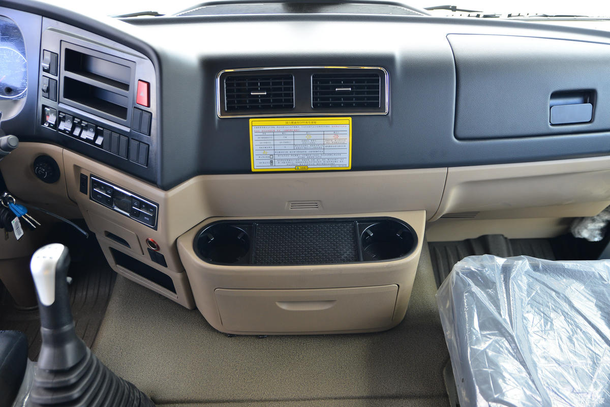 йHOWO TX 400 6X4 6.3ж(ZZ3257V434GF1)ʻ                                               