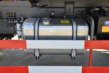 �й�����HOWO TX 400���� 6X4 6.3����ж��ͼƬ