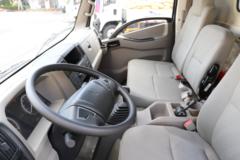 江铃 凯威蓝鲸 143马力 4.12米单排仓栅轻卡(JX5045CCYTG26) 江铃 凯威蓝鲸 143马力 4.12米单排仓栅轻卡(JX5045CCYTG26)