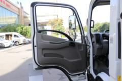 江铃 凯威蓝鲸 143马力 4.12米单排仓栅轻卡(JX5045CCYTG26) 江铃 凯威蓝鲸 143马力 4.12米单排仓栅轻卡(JX5045CCYTG26)