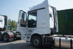奔驰 Actros 重卡 480马力 4X2 牵引车(国六)(BJ4186Y6AAL-A2)