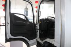 福田 欧马可S1系 131马力 4.08米单排冷藏车(国六)(BJ5048XLC-F3)