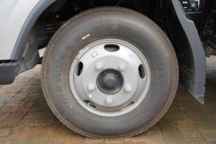 福田 欧马可S1系 畅盈版 158马力 4.17米排半栏板轻卡(采埃孚6挡)(国六)(BJ1045V9JD6-F3)