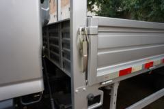 福田 欧马可S1系 畅盈版 158马力 4.17米排半栏板轻卡(采埃孚6挡)(国六)(BJ1045V9JD6-F3)