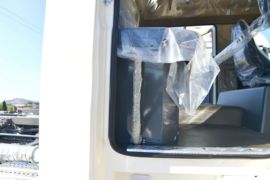 HOWO TX7&nbsp;高空作业车驾驶室图片