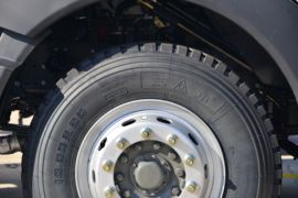 HOWO TX7&nbsp;高空作业车底盘图片