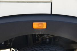 重汽豪沃(HOWO)底盘&nbsp;油罐车外观图片