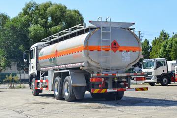 中国重汽 HOWO TX 350马力 6X4 运油车(绿叶牌)(JYJ5267GYYF2)外观图片