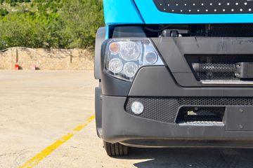 �й����� HOWO TX 25T 6X4 ����ʽ���綯ǣ����282kWhͼƬ