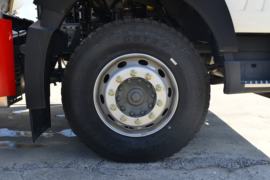 重汽豪沃(HOWO)底盘&nbsp;油罐车底盘图片