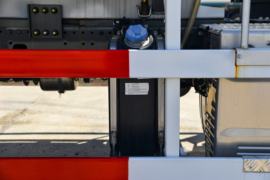 重汽豪沃(HOWO)底盘&nbsp;油罐车底盘图片