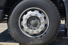 中国重汽 HOWO TX 350马力 6X4 运油车(绿叶牌)(JYJ5267GYYF2)