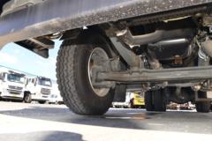 中国重汽 HOWO TX 350马力 6X4 运油车(绿叶牌)(JYJ5267GYYF2)