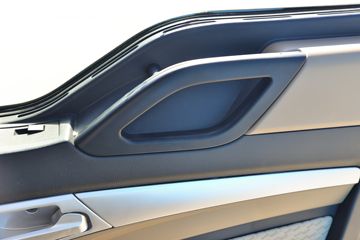 �й����� HOWO TX 25T 6X4 ����ʽ���綯ǣ����282kWhͼƬ