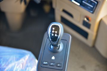 �й����� HOWO TX 25T 6X4 ����ʽ���綯ǣ����282kWhͼƬ