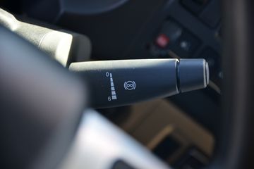 �й����� HOWO TX 25T 6X4 ����ʽ���綯ǣ����282kWhͼƬ