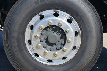 �й����� HOWO TX 25T 6X4 ����ʽ���綯ǣ����282kWhͼƬ