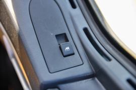 重汽豪沃(HOWO)底盘&nbsp;液体运输车驾驶室图片