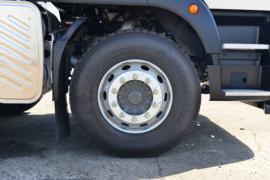 重汽豪沃(HOWO)底盘&nbsp;液体运输车底盘图片