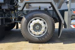 中国重汽 HOWO TX 350马力 8X4 供液车(JYJ5317TGYF2)