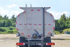 中国重汽 HOWO TX 350马力 8X4 供液车(JYJ5317TGYF2)