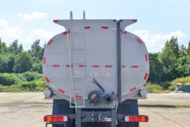 重汽豪沃(HOWO)底盘&nbsp;液体运输车上装图片