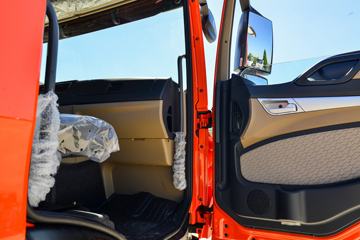 �й����� ����TX7 290���� 4X2 9.45����س�ͼƬ