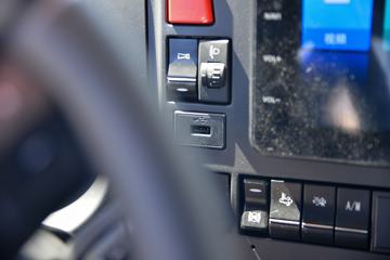 �й����� ����TX7 290���� 4X2 9.45����س�ͼƬ