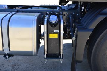 �й����� ����TX7 290���� 4X2 9.45����س�ͼƬ