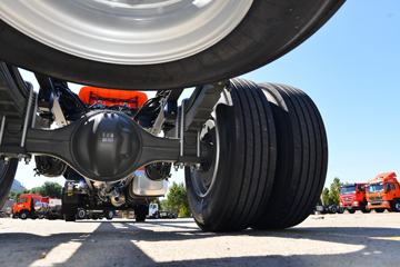 �й����� ����TX7 290���� 4X2 9.45����س�ͼƬ