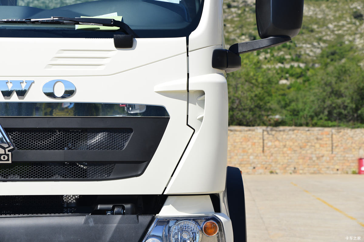 йHOWO TX 400 6X4 5.6ж()(ZZ3257V384GF1)                                                