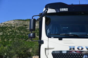 �������� HOWO TX�ؿ� 8X4 7.8�׻���ʽ���綯��ж��(ZZ3317V526GZ1SBEV)ͼƬ