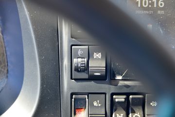 �й����� HOWO TX 310���� 4X2 6.2�������ػ���ͼƬ