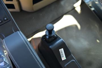 �������� HOWO TX�ؿ� 8X4 7.8�׻���ʽ���綯��ж��(ZZ3317V526GZ1SBEV)ͼƬ