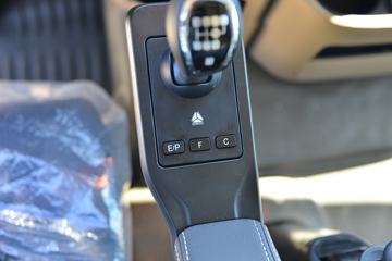 �������� HOWO TX�ؿ� 8X4 7.8�׻���ʽ���綯��ж��(ZZ3317V526GZ1SBEV)ͼƬ