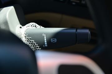 �������� HOWO TX�ؿ� 8X4 7.8�׻���ʽ���綯��ж��(ZZ3317V526GZ1SBEV)ͼƬ