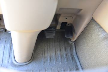 �������� HOWO TX�ؿ� 8X4 7.8�׻���ʽ���綯��ж��(ZZ3317V526GZ1SBEV)ͼƬ