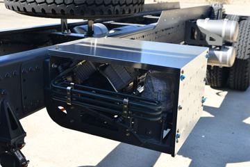 �������� HOWO TX�ؿ� 8X4 7.8�׻���ʽ���綯��ж��(ZZ3317V526GZ1SBEV)ͼƬ