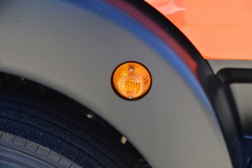 �й����� HOWO TX 350���� 6X2 7.8����ʽ�ػ���ͼƬ